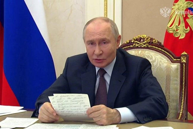 Владимир Путин / совещание с членами правительства