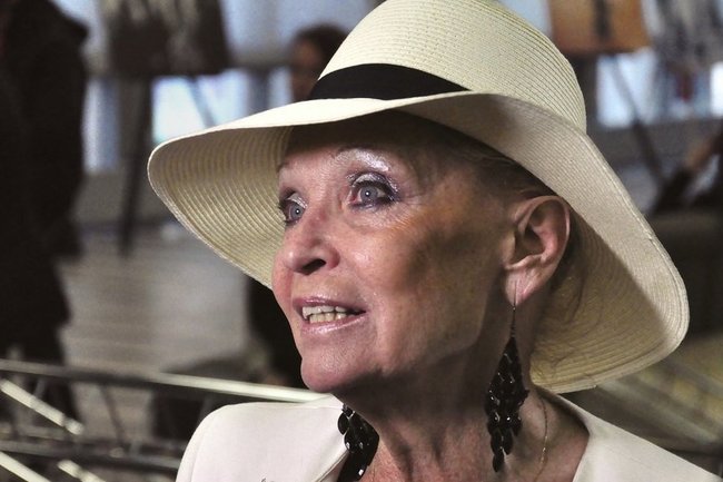 Svetlana Svetlichnaya Biografiya Lichnaya Zhizn Novosti Foto Filmy V Molodosti Brilliantovaya Ruka Vozrast 2021 24smi