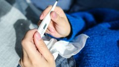 Открыт малоэффективный, но распространенный способ предотвращения простуды