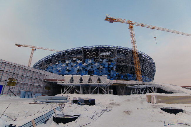 Тренировочный зал новой ледовой арены в Новосибирске подключили к системе отопления