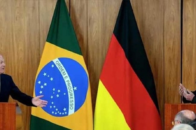 Президент Бразилии фразой о России обнулил вояж Шольца в Южную Америку