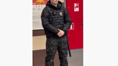 Охранник в столичном метро свел женщин с ума