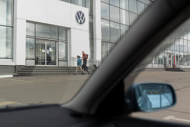 Volkswagen автосалон автомобиль автодилер дилер