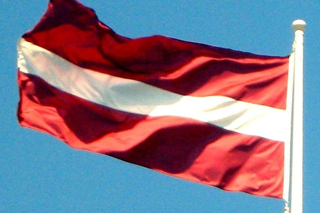 Латвия / флаг