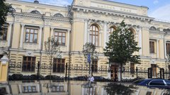 Центральный банк против введения НДС на операции с картами