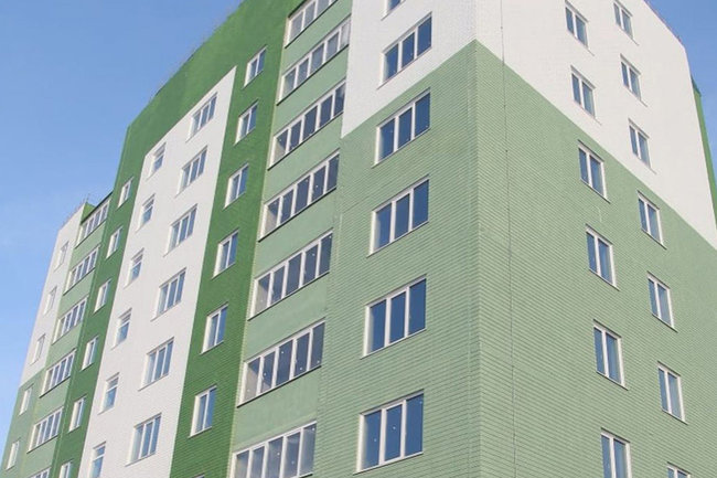 многоэтажное здание / строительство