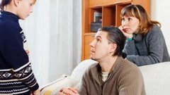 Эксперт Благая: в эпоху максимализма нельзя предъявлять ультиматумы подростку