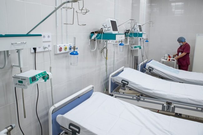 больница больничная палата койка врач Тюмень 