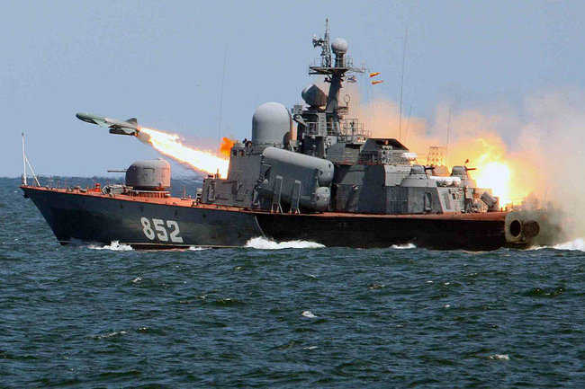 На базе ВМФ в Новороссийске состоялись учения противолодочных кораблей