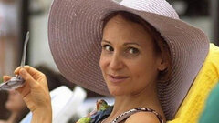 «Если мне сильно надоедают, могу дать отпор»: Людмила Артемьева откровенно рассказала о своем отношении к фанатам