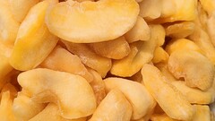 Сушёные яблоки в духовке: как нарезать ломтики и проверить готовность