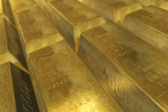 «Тренд альтернативных инвестиций»: ВТБ раскрыл объем спроса на золотые слитки