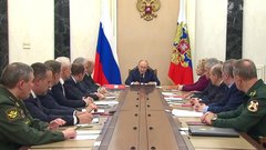 Песков сообщил о второй за неделю встрече Путина с членами Совбеза