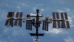 Два астронавта МКС отправятся в открытый космос для установки антенны