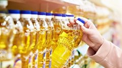 Диетолог Нурия Дианова опровергла миф о том, что подсолнечное масло с омега-6 вызывает рак