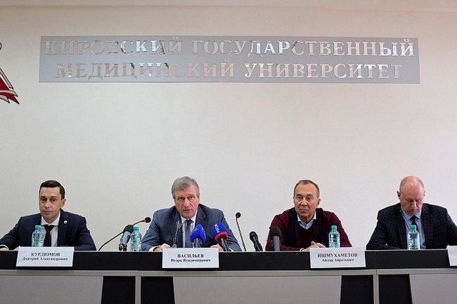 Губернатор Кировской области: надеемся, что новая вакцина от COVID-19 успешно себя зарекомендует