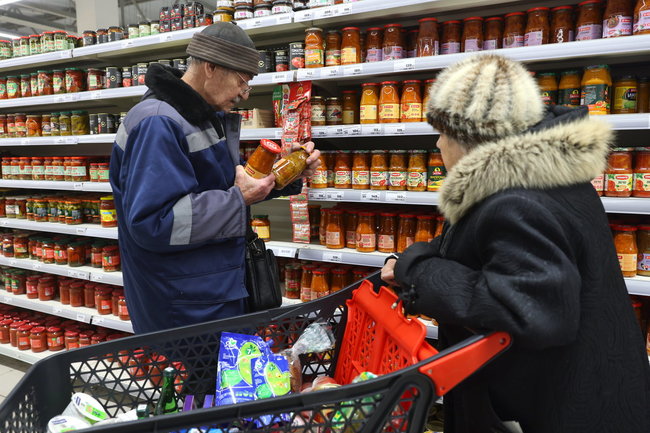Насколько выросли траты россиян на еду с 2021 года