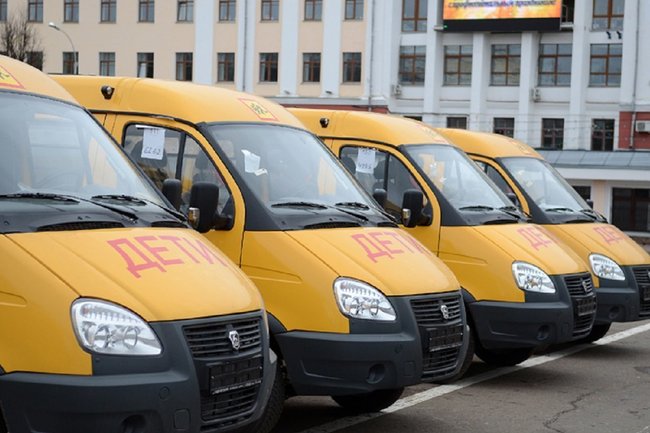 В Кировскую область доставят 30 автобусов для школьников
