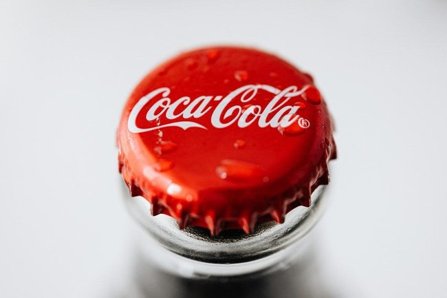 Coca Cola, открой личико: легенда остаётся под новым именем