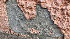Акрило-мраморная крошка для стен: что проверить перед покупкой