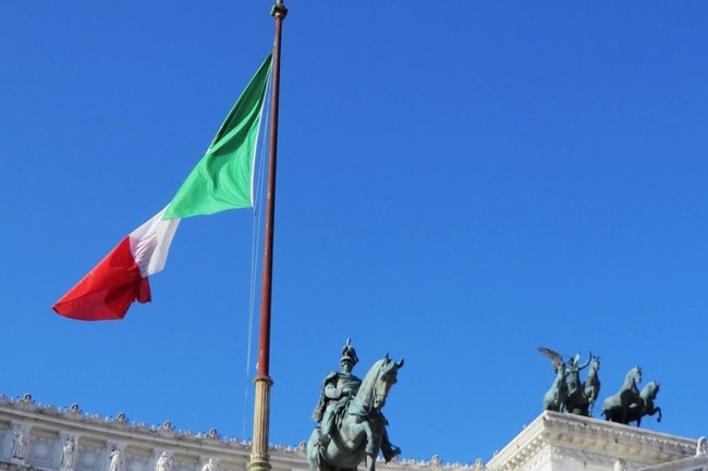 Италия флаг