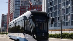 Ликсутов рассказал об испытаниях первого в России беспилотного трамвая