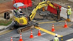 Путепровод над железной дорогой открыли в Колпино