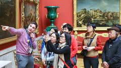 Эрмитаж предложит бесплатный вход в честь Рождества