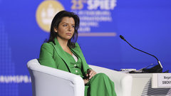 Симоньян рассказала, что иногда общается лично с Путиным