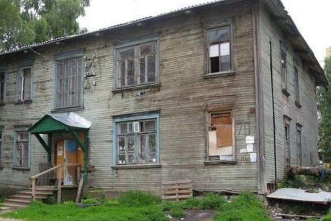 Жители аварийного «Китай-города» в Челябинске получили новые квартиры
