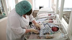 В одном из регионов России рождаемость оказалась выше среднего уровня по стране