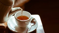 Опасности горячего чая с медом: мнение специалистов