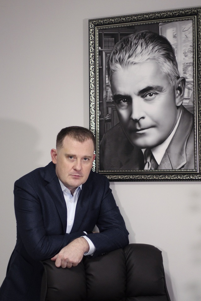 психолог Богдан Дерябин